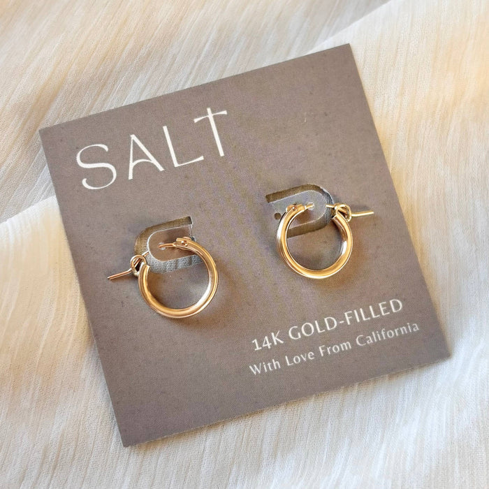 ESSENTIAL HOOPS | 14k gold filled clasp hoops | 14/20 GF