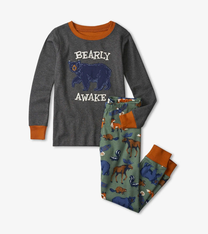 Hatley boys Forest Animals organic cotton appliqué pajama set in Charcoal/Green with matching printed pants.