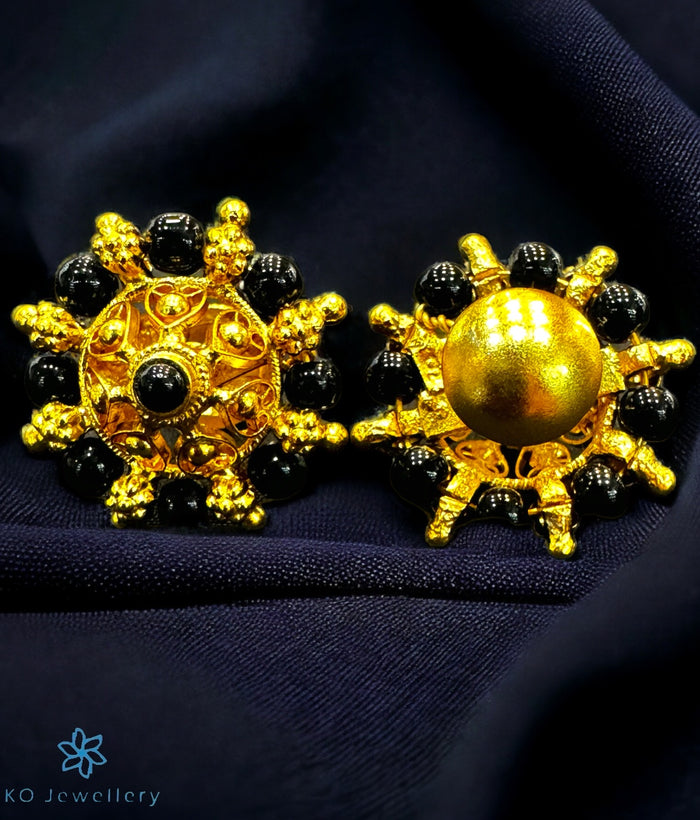 The Lakshita Silver Ear-studs (Black)