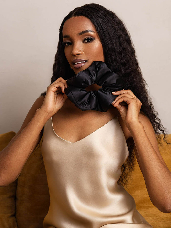 [Black] SilkSilky  Scrunchie 003