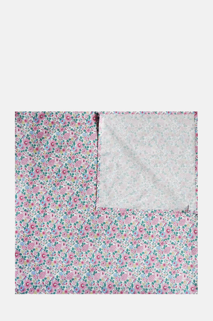 Coco and Wolf Betsy Blossom Pink Tablecloth 150x250cm.