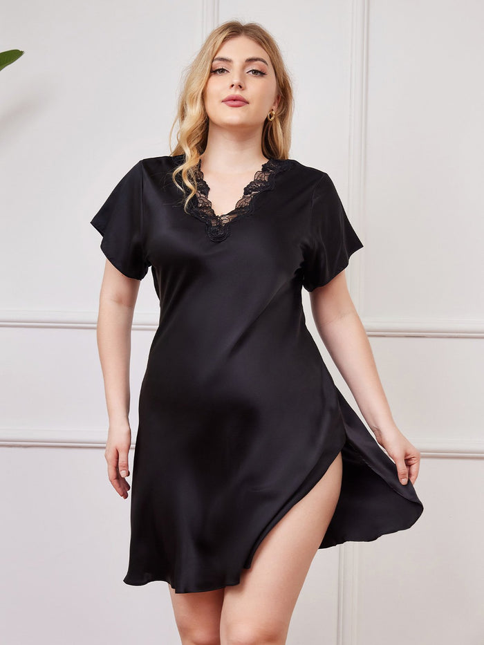 [Black] SilkSilky  Short Sleeve Split Plus Size Nightgown 001