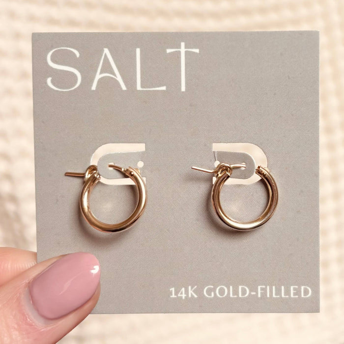 ESSENTIAL HOOPS | 14k gold filled clasp hoops | 14/20 GF