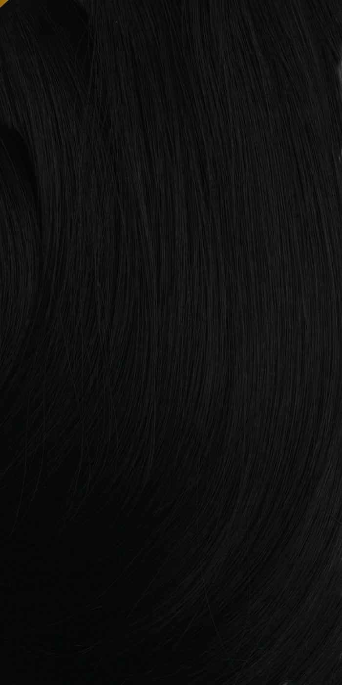 SHAKE N GO Freetress Gogo Curl 12 inch braid in natural black smooth texture