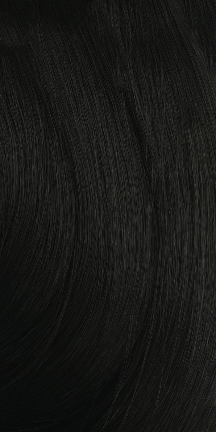 SHAKE N GO Freetress Gogo Curl 12 inch braid in natural black color with soft wavy texture