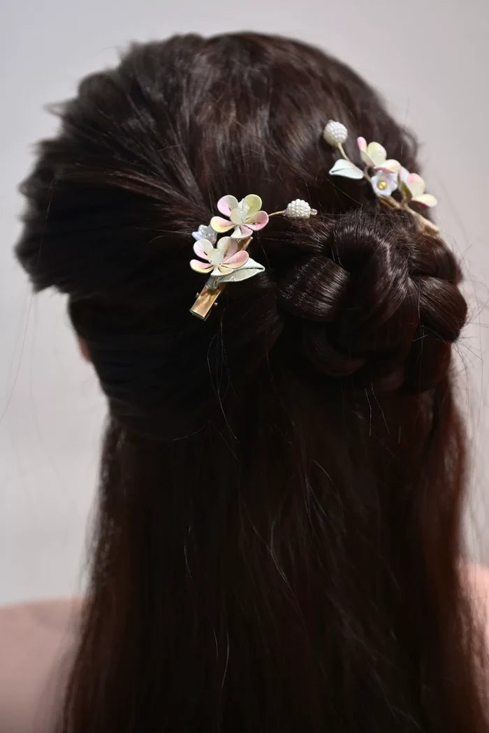 Handmade Chanhua rayon hair clips adorning a styled hair-2