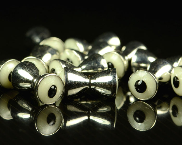 Hareline Pseudo Eyes - Spawn Fly Fish - Hareline Dubbin
