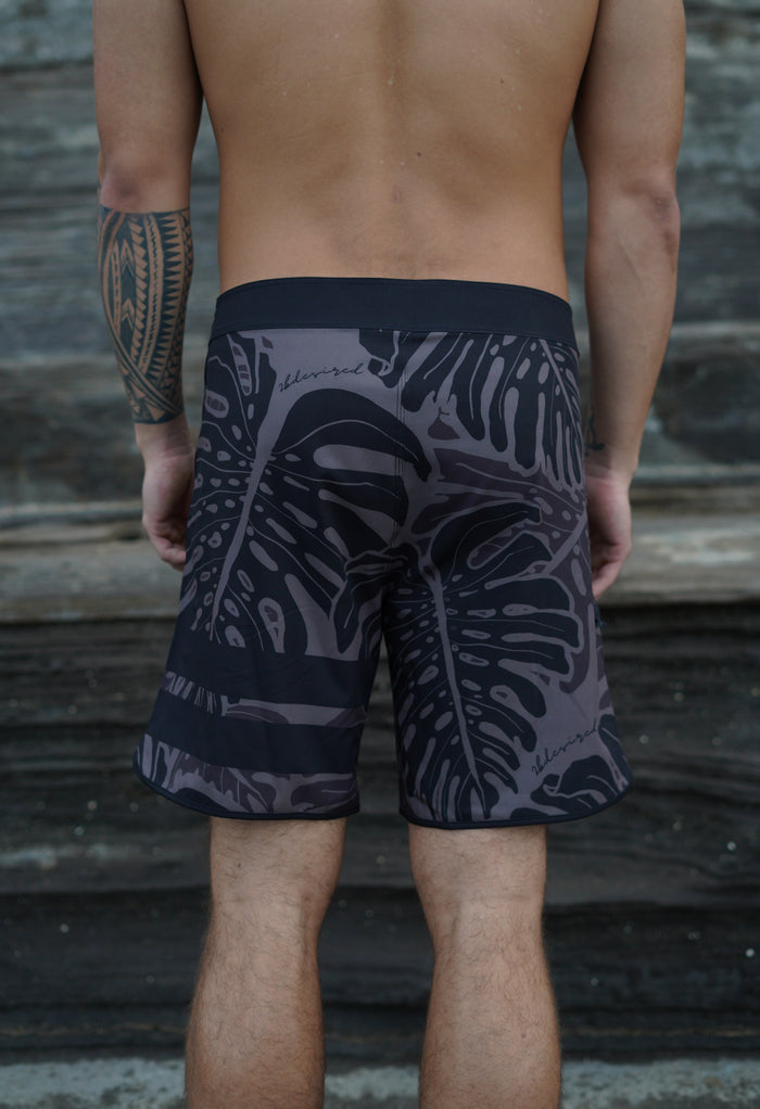 Kamekona Kane Shorts (Short Length)