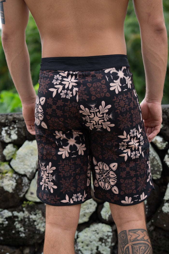 Kamekona Kane Shorts (Short Length)
