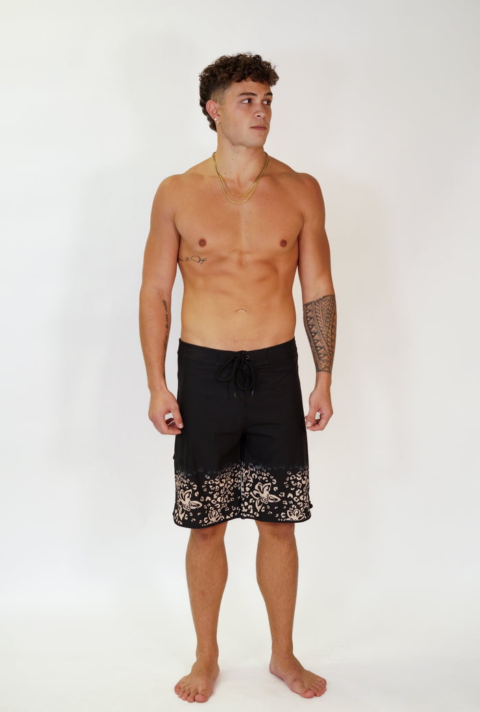 Kamekona Kane Shorts (WAREHOUSE SALE)