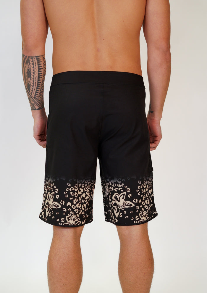 Kamekona Kane Shorts (WAREHOUSE SALE)