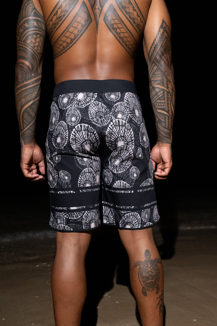 Kamekona Kane Shorts