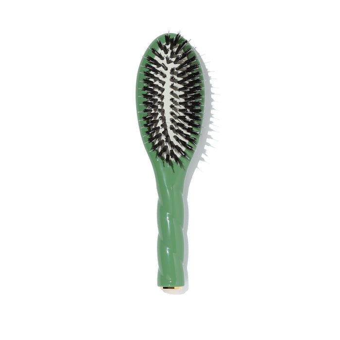 #sku-3760355350621 #seo: la petite brosse l'indipensable soin démêlage la bonne brosse
