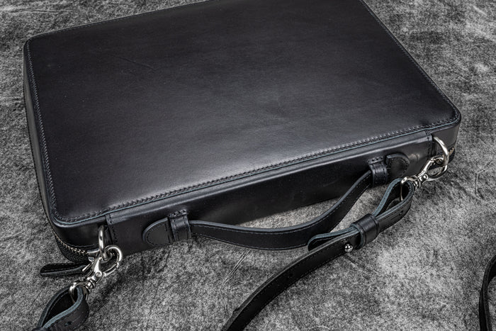 Leather Compendium Bag - A4 Zippered Folio Organizer - Black
