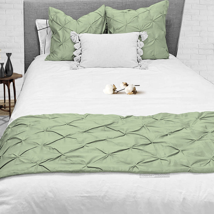 Moss Pinch Bed Runner Set