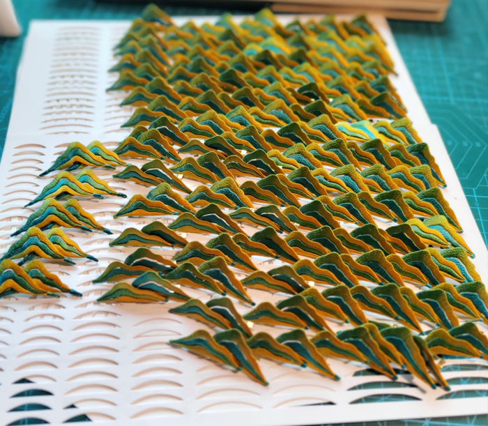 PF067 - Mountain Chanhua Brooch - Wholesale