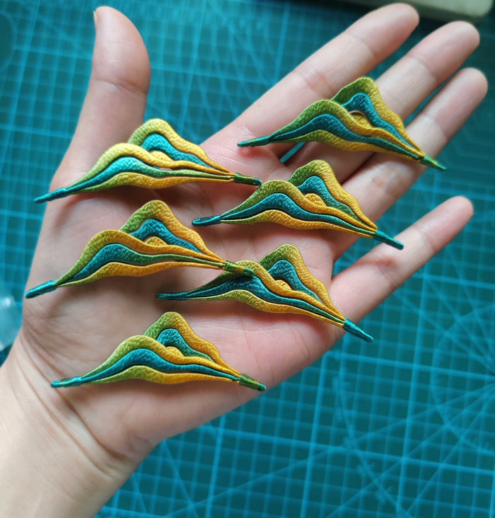 PF067 - Mountain Chanhua Brooch - Wholesale