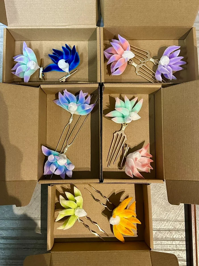 PF073 - Nine Tailed Fox Ronghua Hairpin - Wholesale
