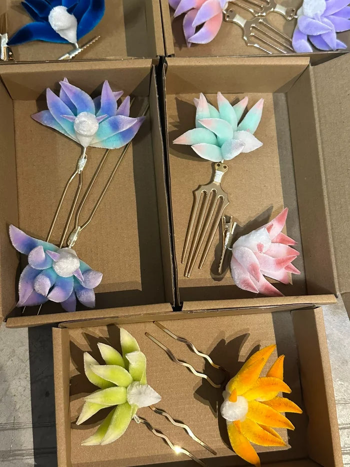 PF073 - Nine Tailed Fox Ronghua Hairpin - Wholesale