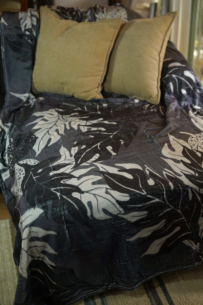 Pumehana Blanket