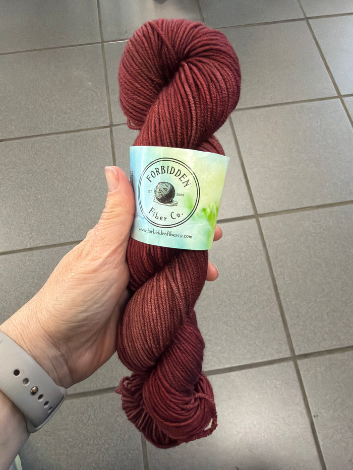 Single Skein Sale - Gluttony Worsted