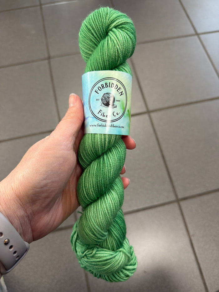 Single Skein Sale - Gluttony Worsted