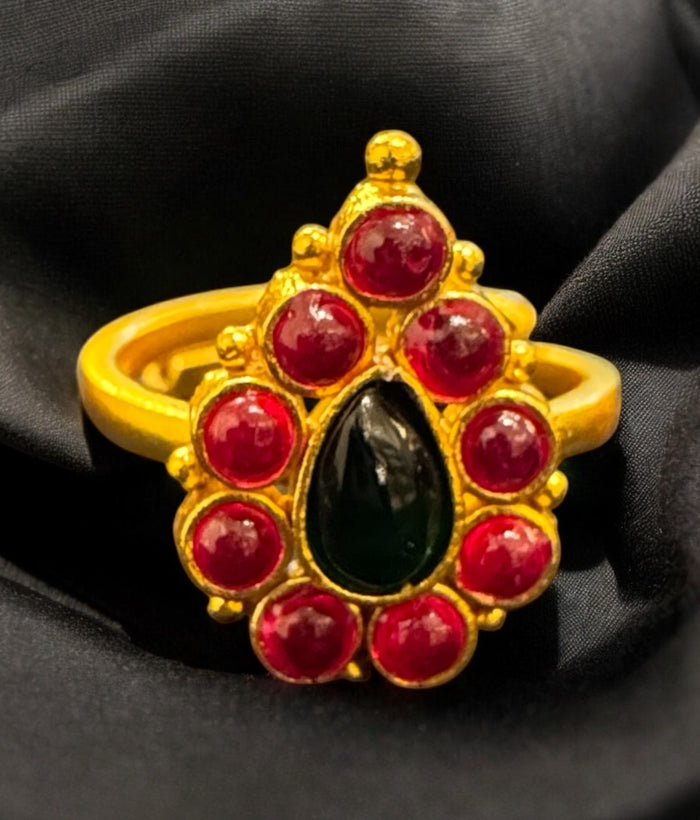 The Avanti Kemp Silver Finger Ring