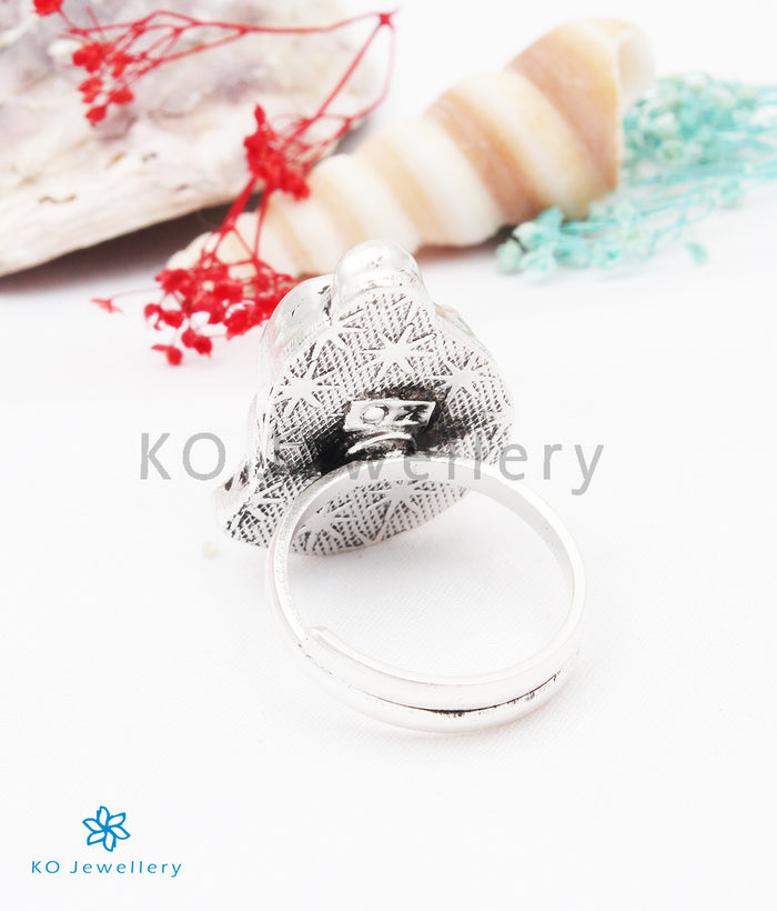 The Mayuraka Silver Peacock Finger Ring