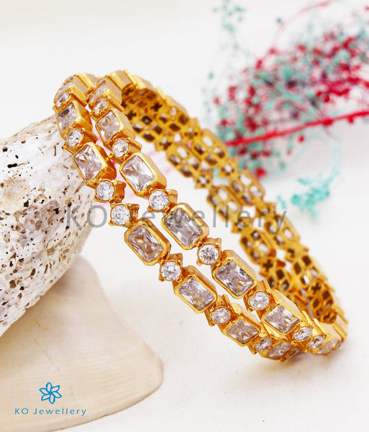 The Mrudula Silver Bangle-Single (White/Size 2.2/2.4/2.6/2.8)