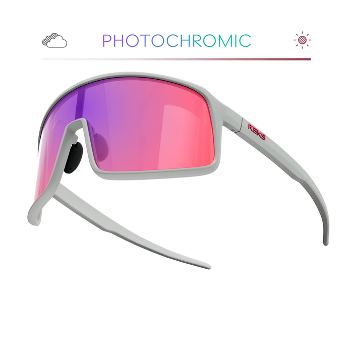 Photochromic